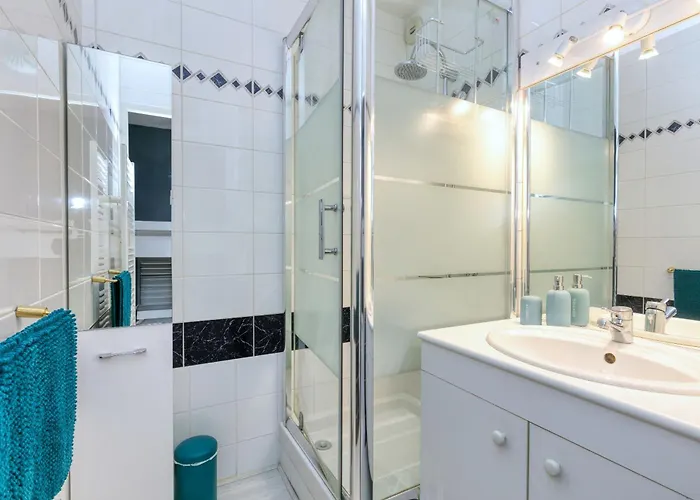 Front De - Terrasse Apartamento